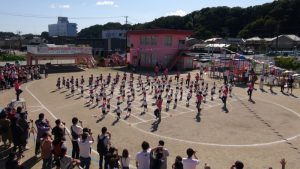 宇宙にムチュウ体操